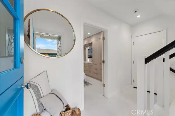 Laguna Beach, CA 92651,31602 Santa Rosa Drive