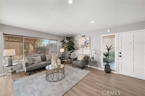 Fountain Valley, CA 92708,10405 Elk River Court