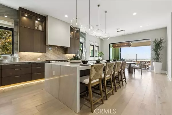 Irvine, CA 92602,445 Promontory