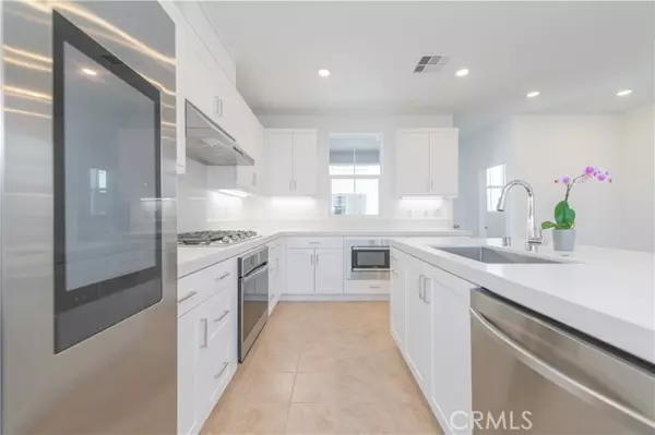 Rancho Mission Viejo, CA 92694,1240 windmill