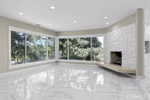 Encino, CA 91436,4121 Regal Oak Drive