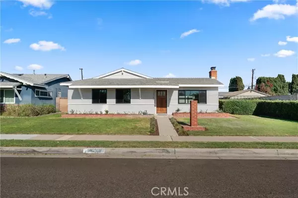 Westminster, CA 92683,13562 Springdale Street