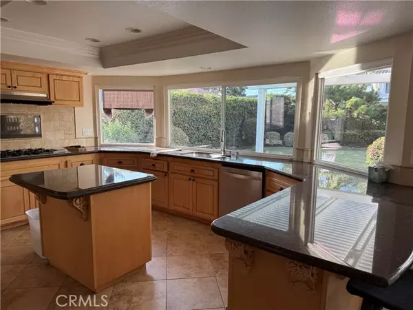 Costa Mesa, CA 92626,1030 Damascus Circle