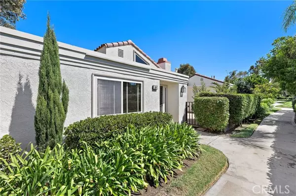 Irvine, CA 92612,18 Navarre