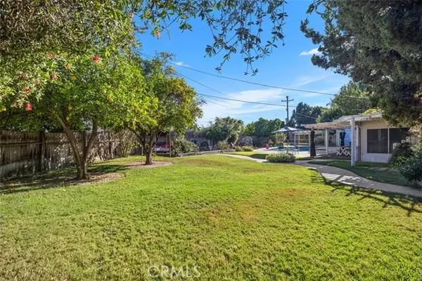 Lake Forest, CA 92690,24112 La Rosa