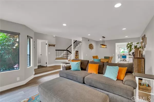 Lake Forest, CA 92630,21472 Firwood