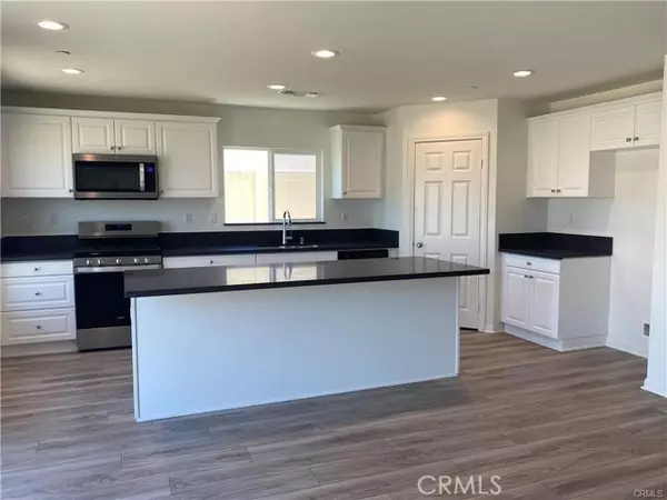 Hemet, CA 92543,3180 Homeward Street