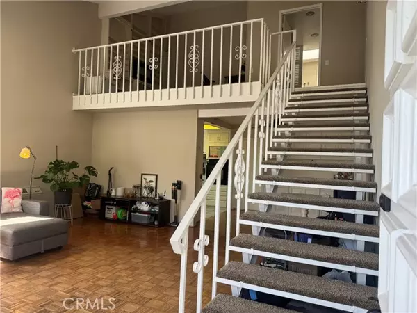 Laguna Woods, CA 92637,2037 Via Mariposa East
