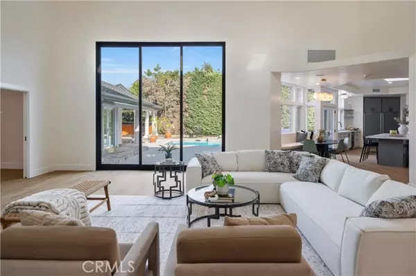 Long Beach, CA 90808,4338 Heather Road
