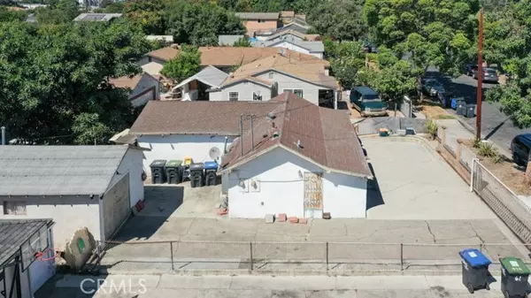 Santa Ana, CA 92703,702 North Gunther