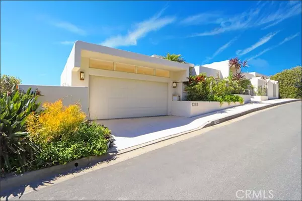 Laguna Beach, CA 92651,1284 Coronado Drive