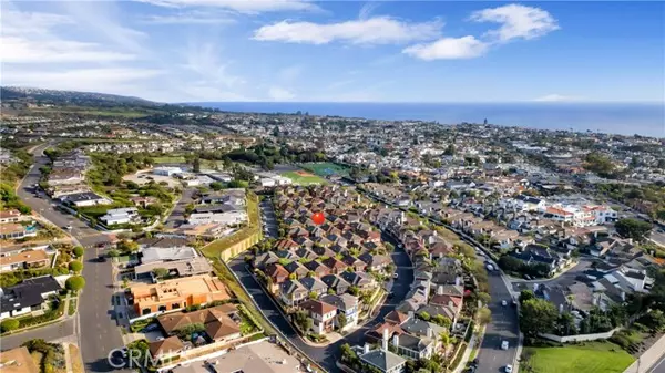 Corona Del Mar, CA 92625,2578 Bungalow Place