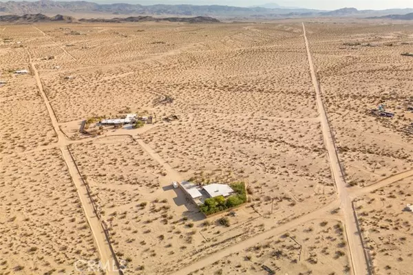 Joshua Tree, CA 92252,66136 Mars Drive