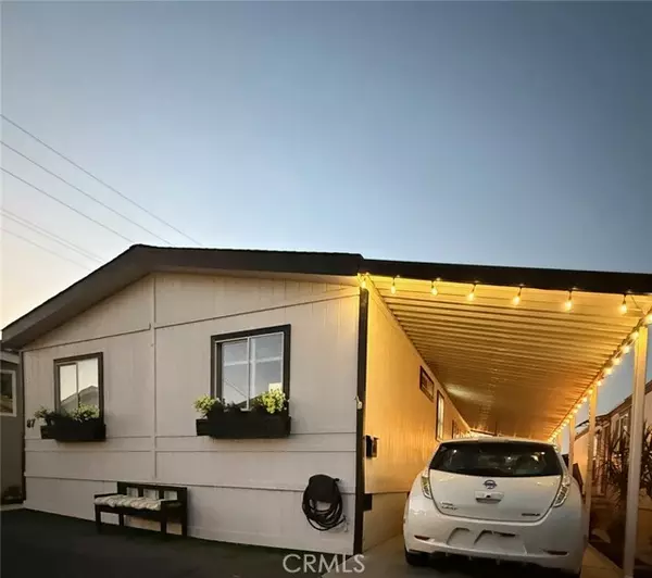 7652 Garfield Avenue, Huntington Beach, CA 92648