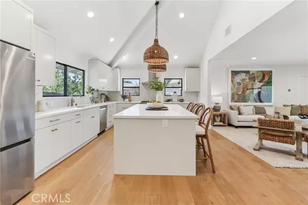 Studio City, CA 91604,3389 Wrightview Place