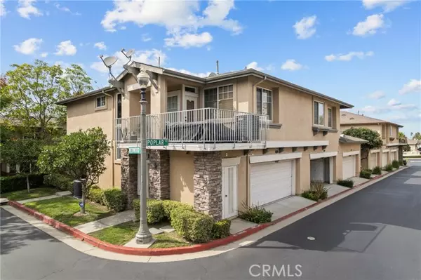 Carson, CA 90746,17823 Poplar Court