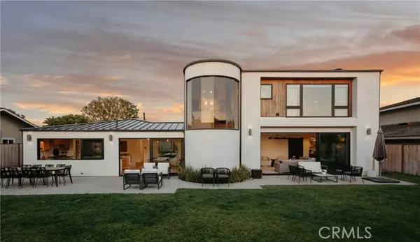 Newport Beach, CA 92660,1235 Santiago Dr