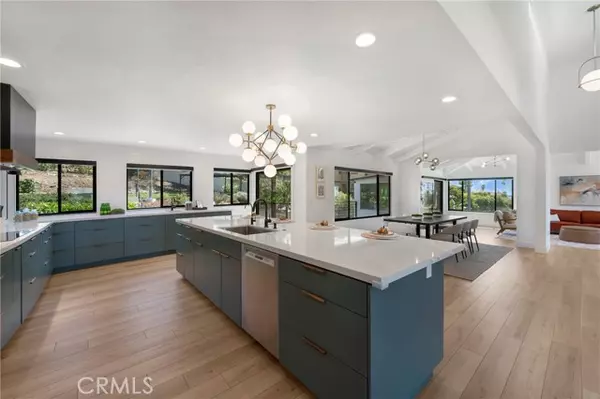 Carlsbad, CA 92009,7146 Argonauta