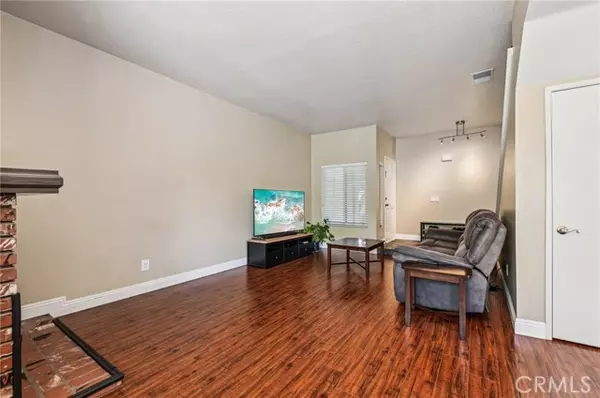 Lake Forest, CA 92630,25302 Vista Linda