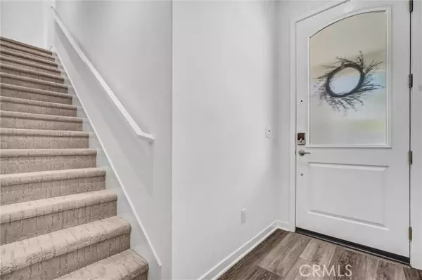 Irvine, CA 92618,747 Spring Garden