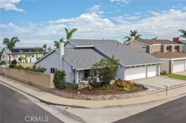 8401 Dallas, Huntington Beach, CA 92646