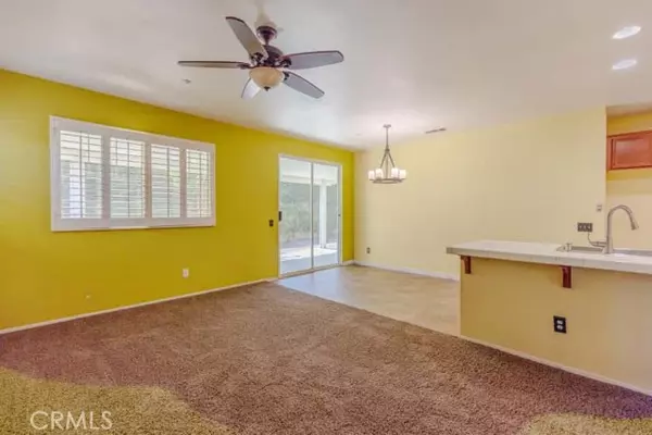 Fontana, CA 92337,17039 Crabapple Lane