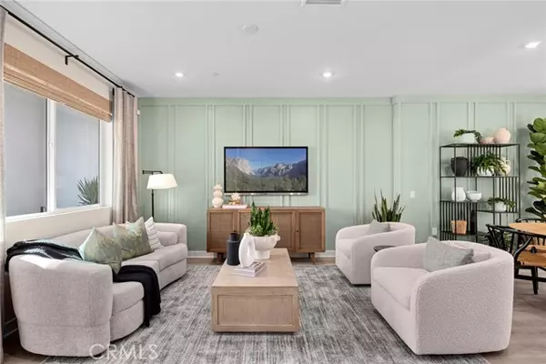 1814 E. 1st Street, Santa Ana, CA 92705