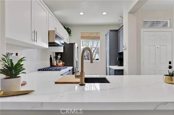 Ladera Ranch, CA 92694,10 Wood Barn Road