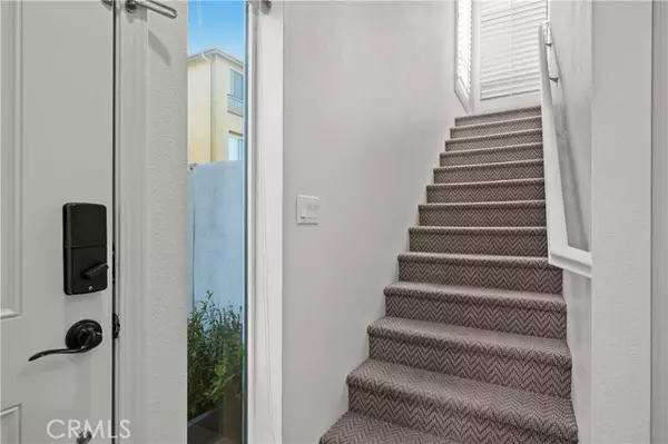 Hawthorne, CA 90250,12042 Stanley Park Ct