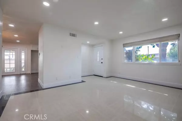 Costa Mesa, CA 92626,746 Hudson Avenue