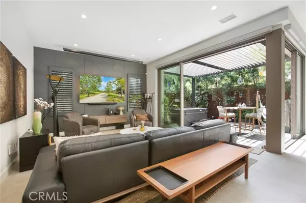 Irvine, CA 92618,120 Lomita