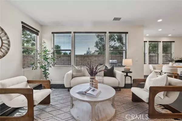 Lake Forest, CA 92630,56 Clover