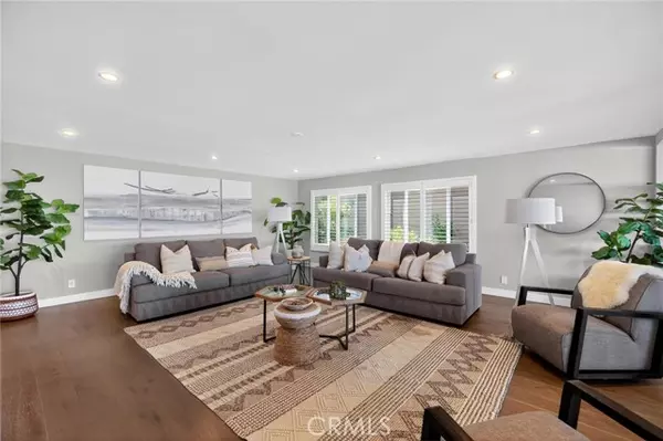 Laguna Beach, CA 92651,865 Quivera Street