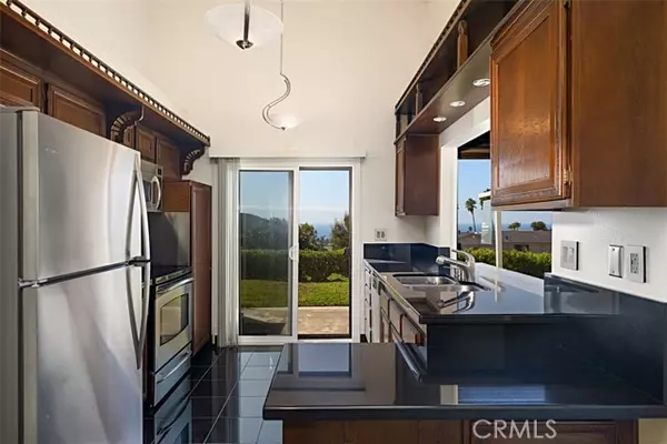 San Clemente, CA 92672,151 Avenida Adobe