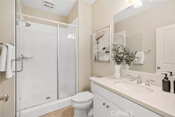 113 Saybrook, Irvine, CA 92620