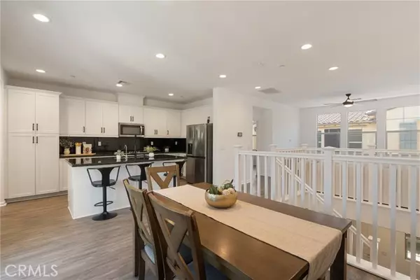 Rancho Mission Viejo, CA 92694,48 Jaripol