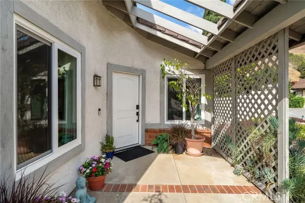 Yorba Linda, CA 92886,3635 Banyon Rim