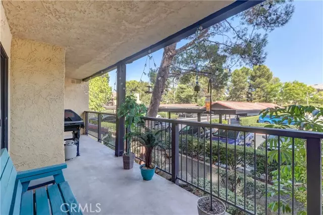 Laguna Hills, CA 92653,25541 Indian Hill