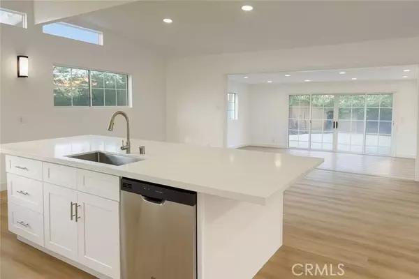 West Covina, CA 91790,1019 West Pine
