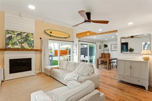609 Amber Drive, Huntington Beach, CA 92648