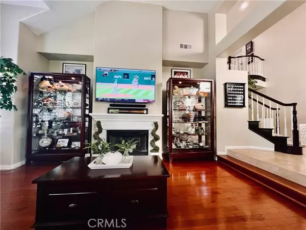 Laguna Hills, CA 92653,25651 Rolling Hills