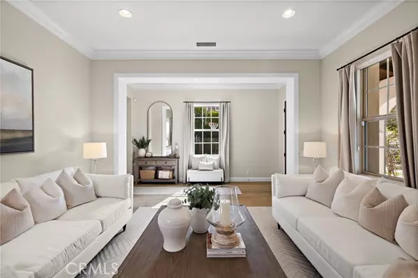 Ladera Ranch, CA 92694,7 Julia