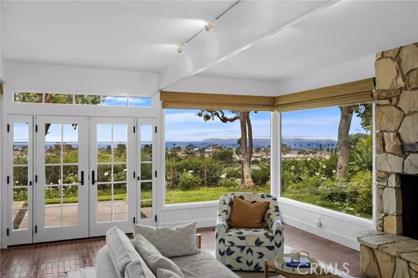 3007 Harbor View Drive, Corona Del Mar, CA 92625