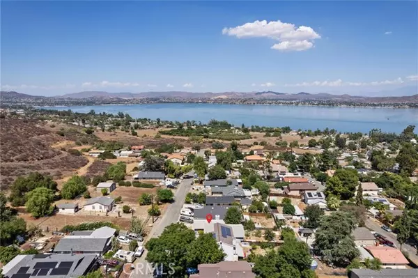 33208 Gillette Street, Lake Elsinore, CA 92530