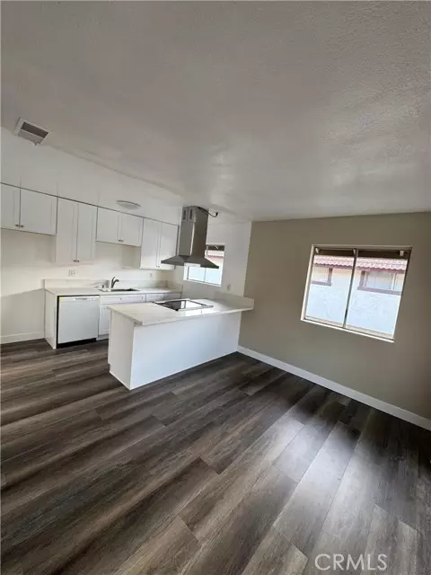 Costa Mesa, CA 92627,2155 Canyon Drive