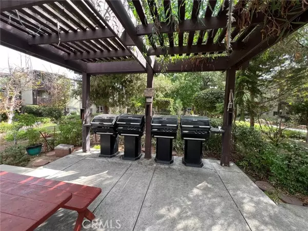 Los Angeles, CA 90042,5840 Benner Street