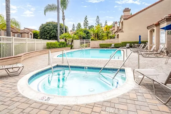34 Via Bacchus, Aliso Viejo, CA 92656
