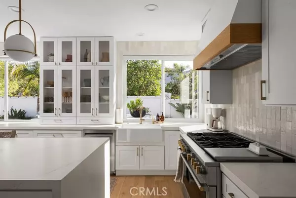 San Clemente, CA 92673,2205 Via Iris