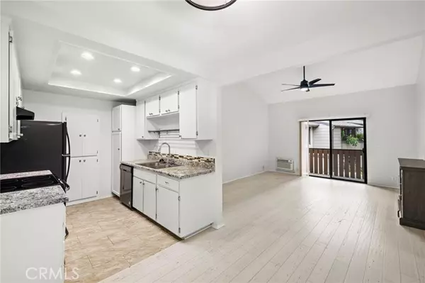 Lake Forest, CA 92630,20702 El Toro