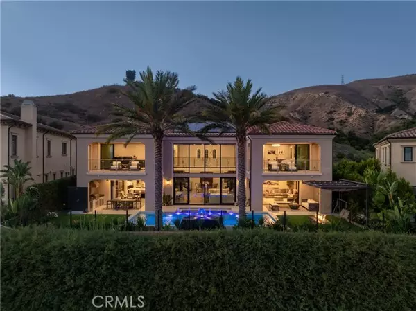 Irvine, CA 92602,162 Leafy